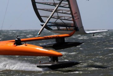Il record di Vestas Sailrocket ripreso da un drone, VIDEO