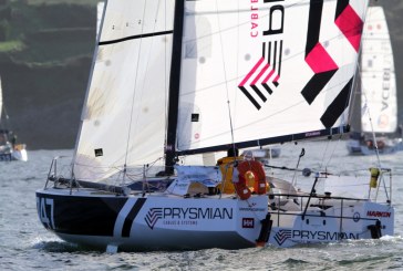 Transat 650: Pedote in testa nel vento leggero