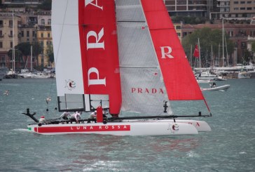 AC World Series di Napoli: Luna Rossa domina nel golfo, esplode il tifo italiano