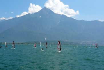 Coppa Italia Formula Windsurfing: Roberto Bartolini domina la quinta tappa 2011  a Gera Lario (CO)
