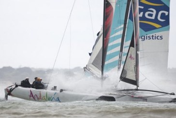 Extreme Sailing Series 2011 – Cowes: condizioni ancora difficili, Luna Rossa risale al 2° posto