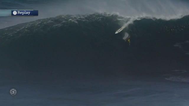 Koa Rothman: il surfista travolto dalla marea oceanica alla World Surf League. Video