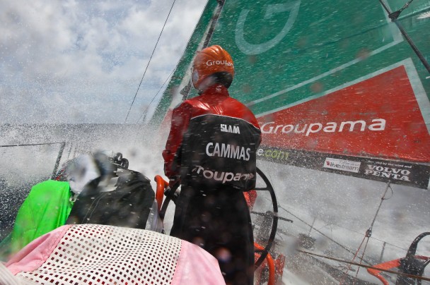 Volvo Ocean Race: Groupama guida una leg 4 velocissima