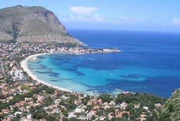 Associazione Italiana Classi Windsurf presenta: il Campionato Nazionale Raceboard 2011 a Mondello