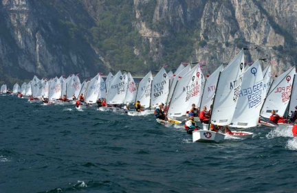 Riva del Garda si candida con la Fraglia Vela per il Mondiale Optimist 2013