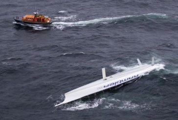 Rolex Fastnet Race 2011: nuovo record per i trimarani e i monoscafi, scuffia di Rambler 100. I video
