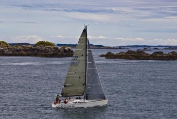 Rolex Fastnet Race 2011: il traguardo di nuovo affollato, arriva l’italiano Peraspera