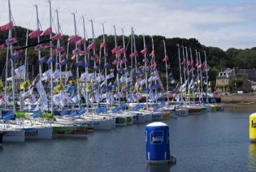 La solitaire du Figaro 2011: Perrons-Guirec in piena attività