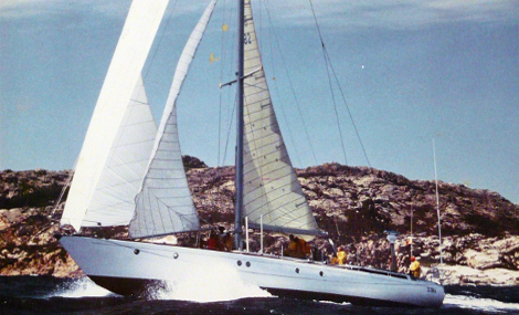 Il restauro dello Yacht Cork: quando il sughero è green