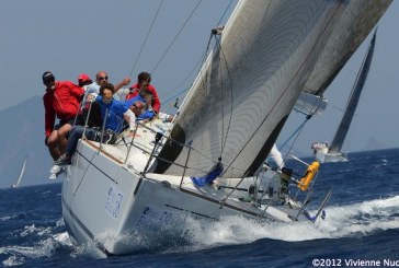 Eolian Sailing Week: regate a nervi tesi a Salina