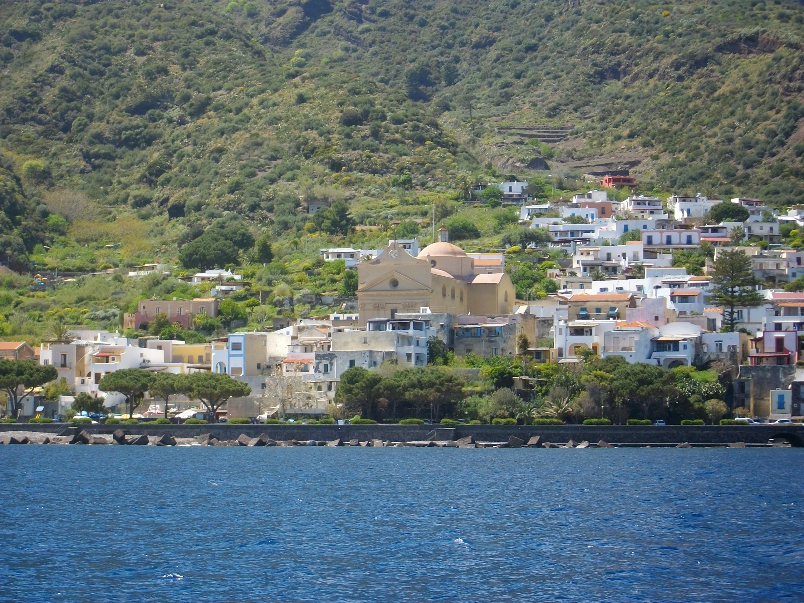 Speciale Eolian Sailing Week: regate in uno scenario incantevole