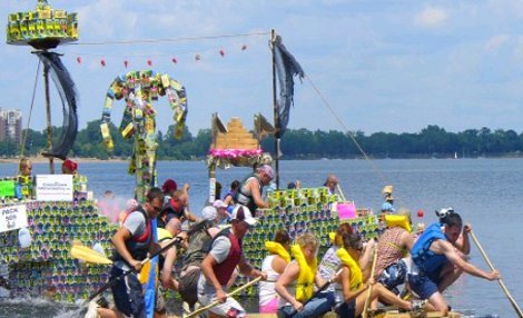Re Boat Race: la regata grenn