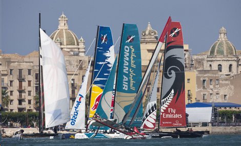 Extreme Sailing Series: l’evento entra in porto a Trapani e con le regate stile stadio è subito spettacolo!