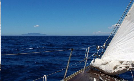 Crociere in barca a vela:
vivere il Viaggio in mare nella sua forma più vera ed emozionante