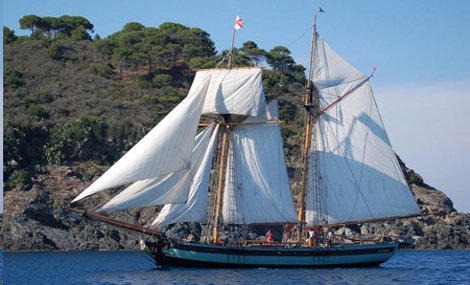 Goletta Liguria 40 porti in 70 giorni: alla scoperta dell’isola di Bargeggi