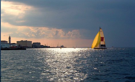 Charter, locazione con skipper: contratto illegale