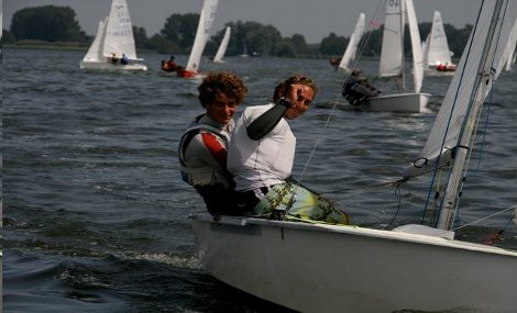 Campionato Mondiale Vaurien 2011: oro e argento Italiani campioni juniores