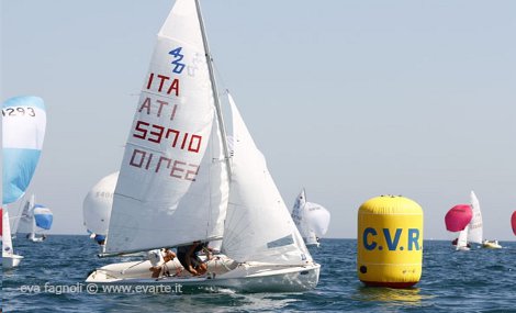 Campionato Italiano 420 – 2011: secondo giorno, si conclude con la Regata di Selezione